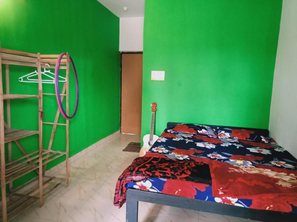 Rasta Mansion - Beach Hostel And Rooms Arambol Exterior photo