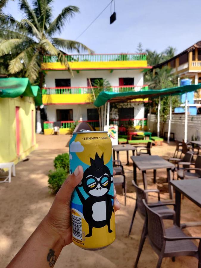 Rasta Mansion - Beach Hostel And Rooms Arambol Exterior photo